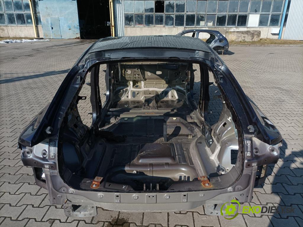 Ford Mustang mach-e 0 blatnik Zad: Levý: 