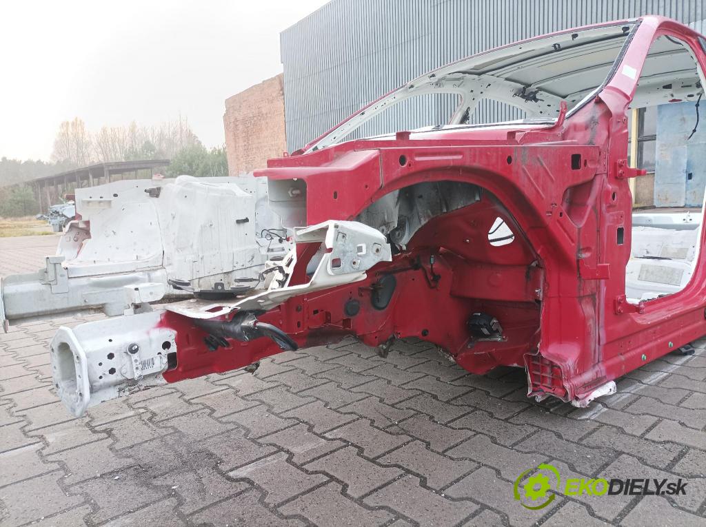 Maserati Levante 0 štvrťka ľavá