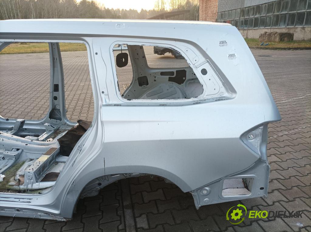 Mercedes GLS-Klasa 0 blatník zad Vľavo:
