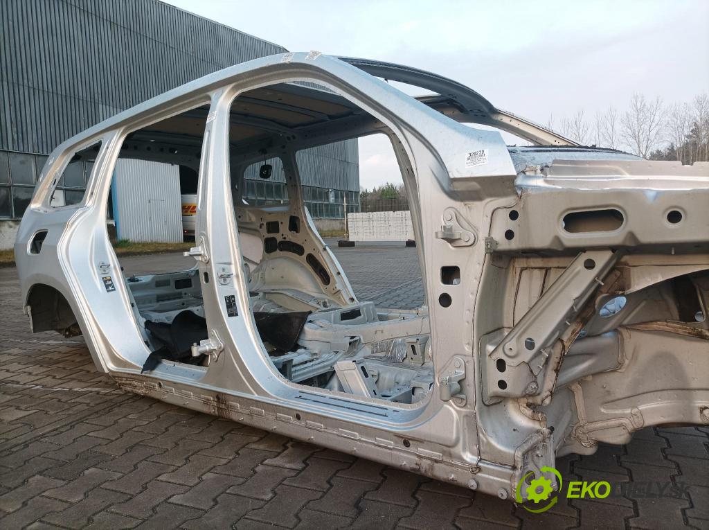 Mercedes GLS-Klasa 0 Práh: v pravo: 