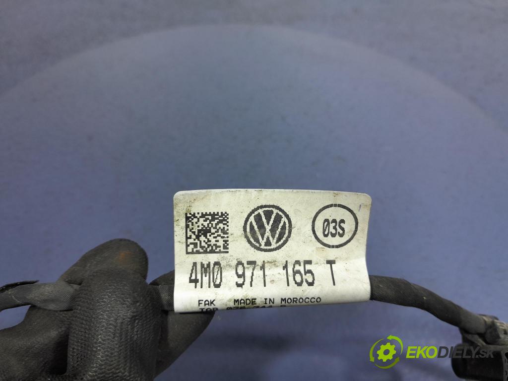 Porsche Cayenne 2019 instalace Elektrický: 4M0971165T