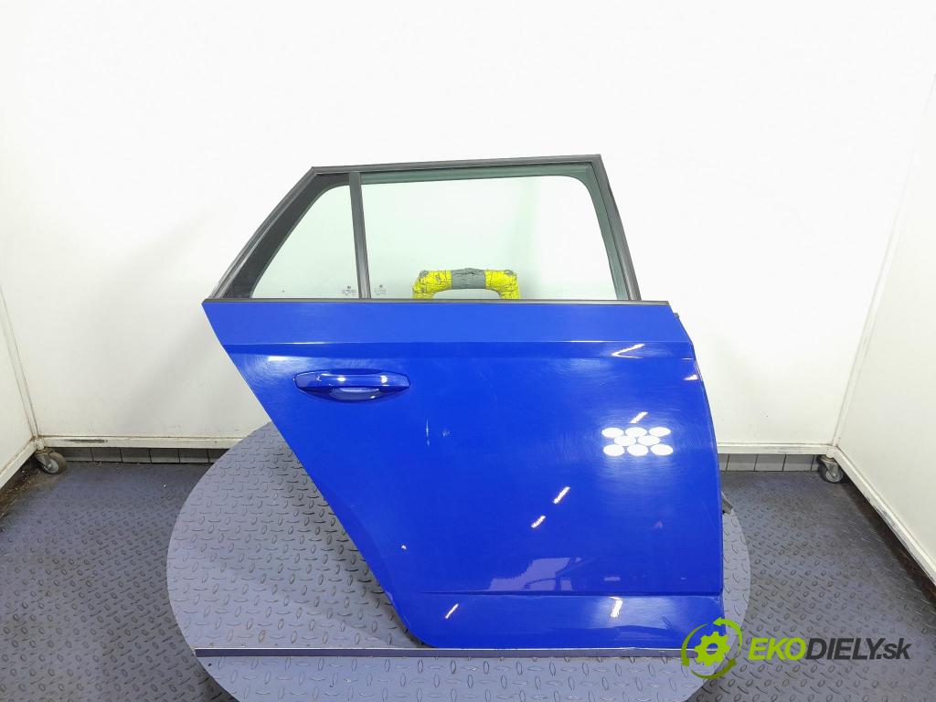 Skoda Fabia 2022 dveře Zad: prave
