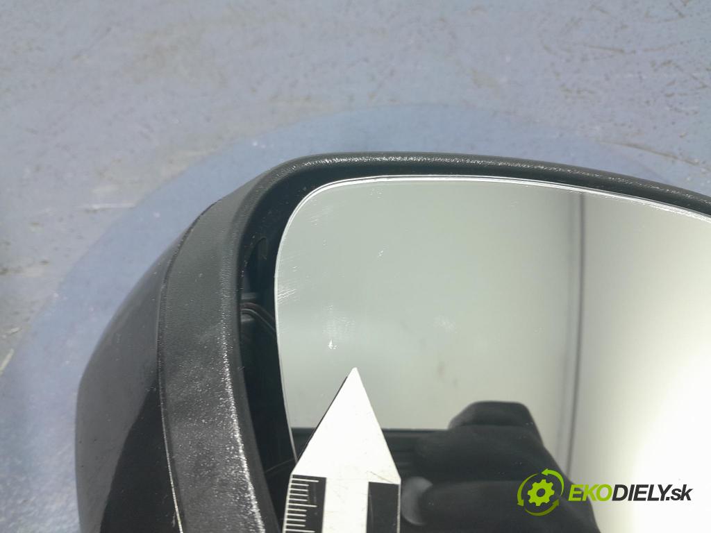 Ford Galaxy 2017 zpětné zrcátko prave