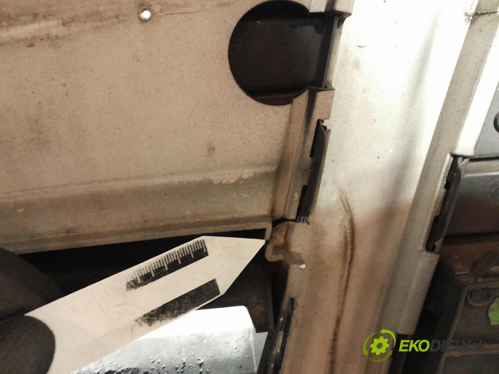 Ford Focus 0 nárazník Predné