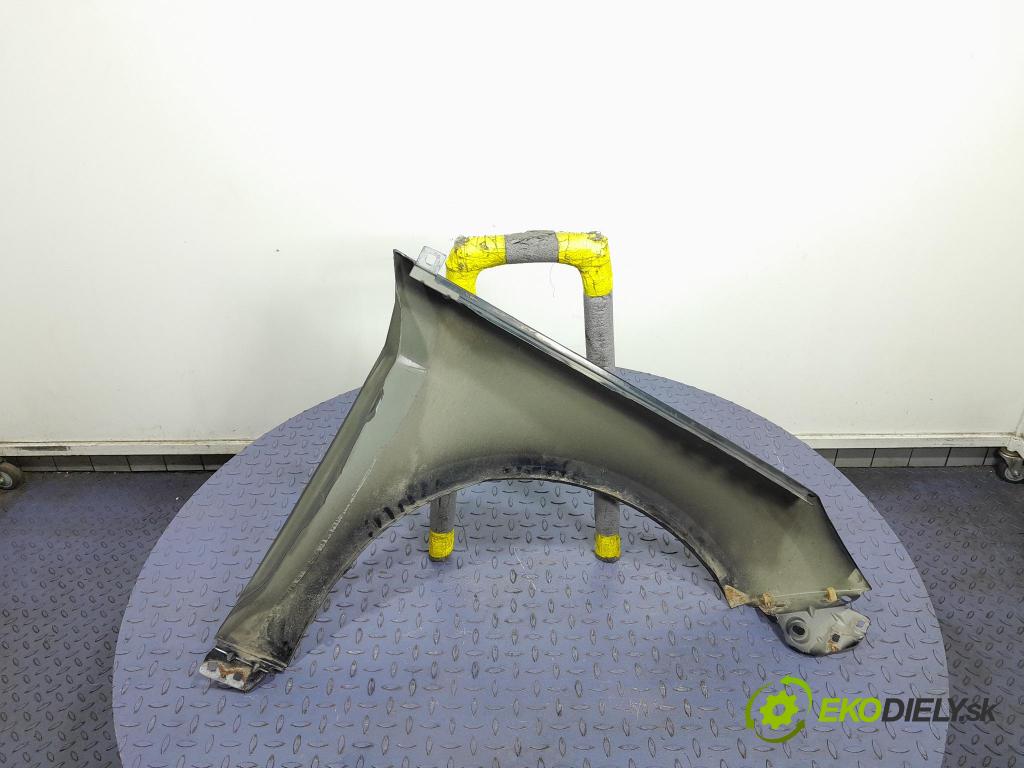 Ford Focus 0 blatník Predné Vľavo: