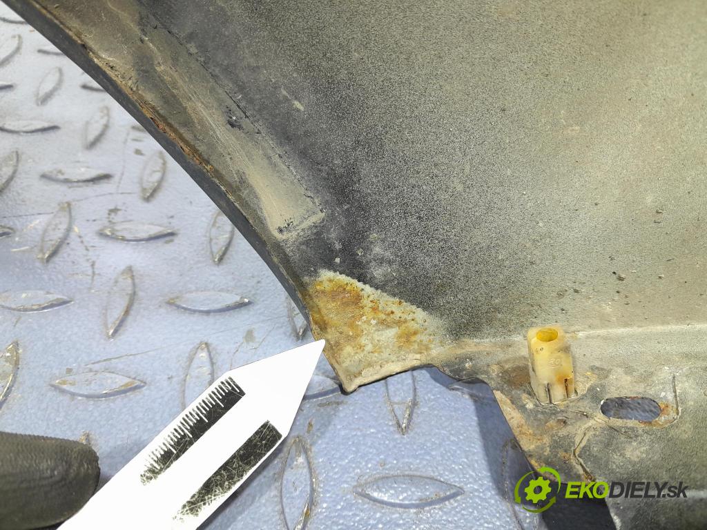 Ford Focus 0 blatnik před Levý: 