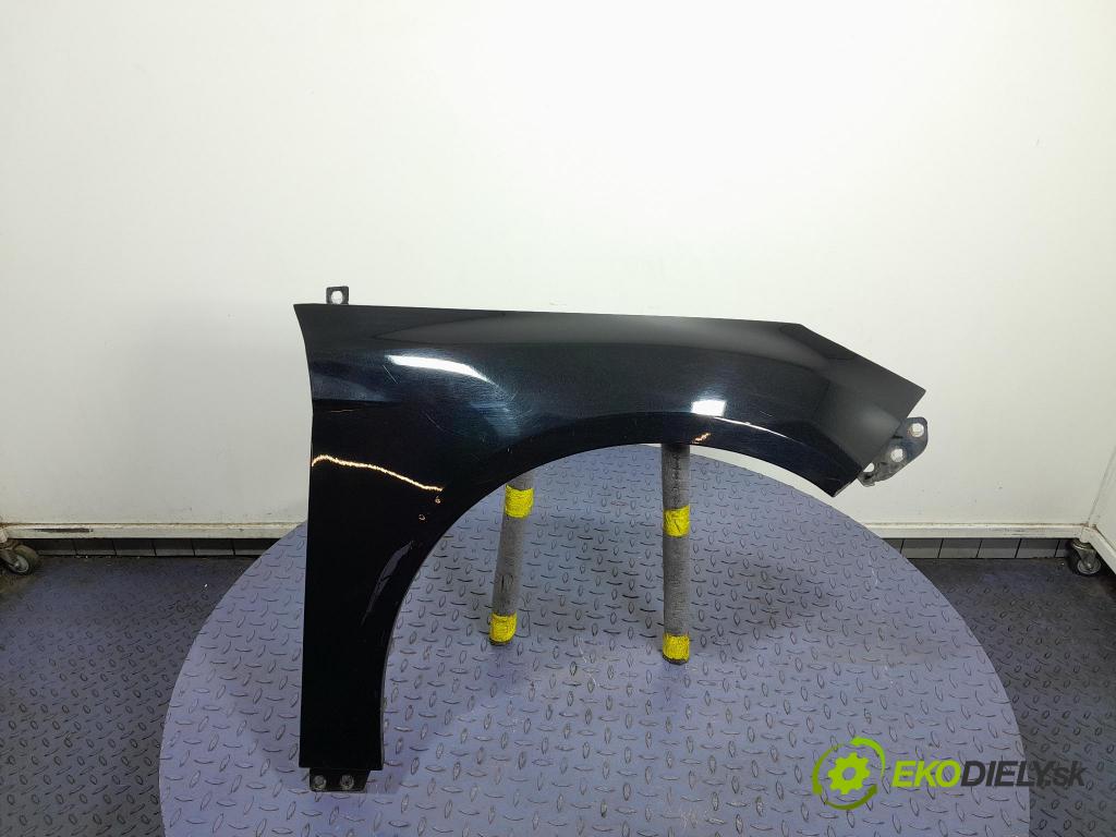 Ford Focus 0 blatník Predné v pravo: