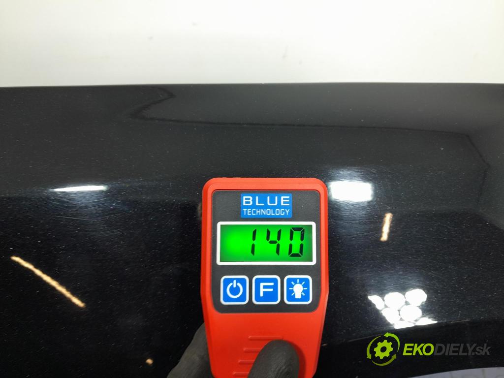 Ford Focus 0 blatník Predné v pravo: