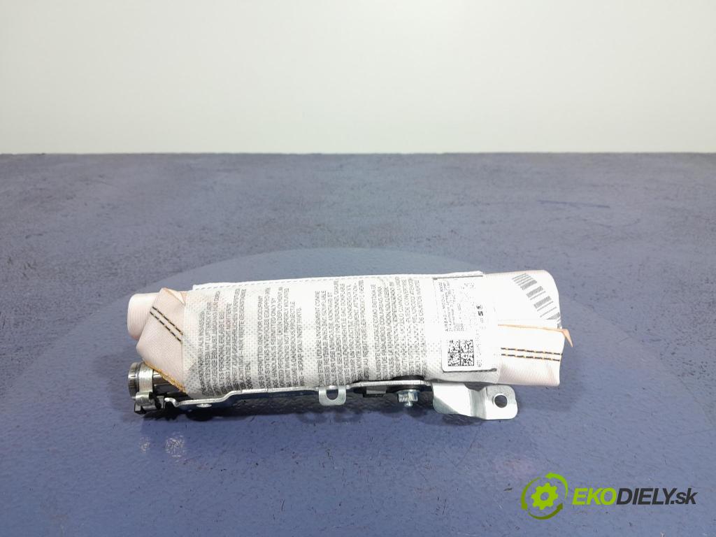 Skoda Fabia 2022 Airbag: Sedadlo: x 6V0880242D