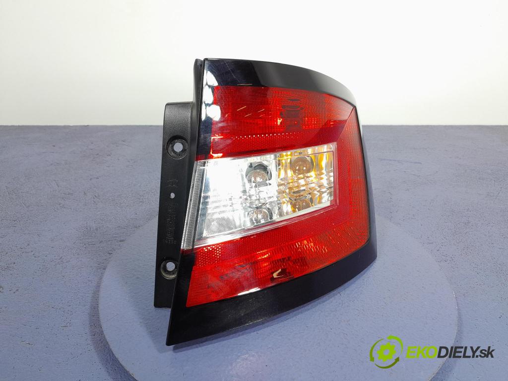 Skoda Fabia 2022 svetlo / reflektor zad Prava: Vonkajsia: 6V9945096