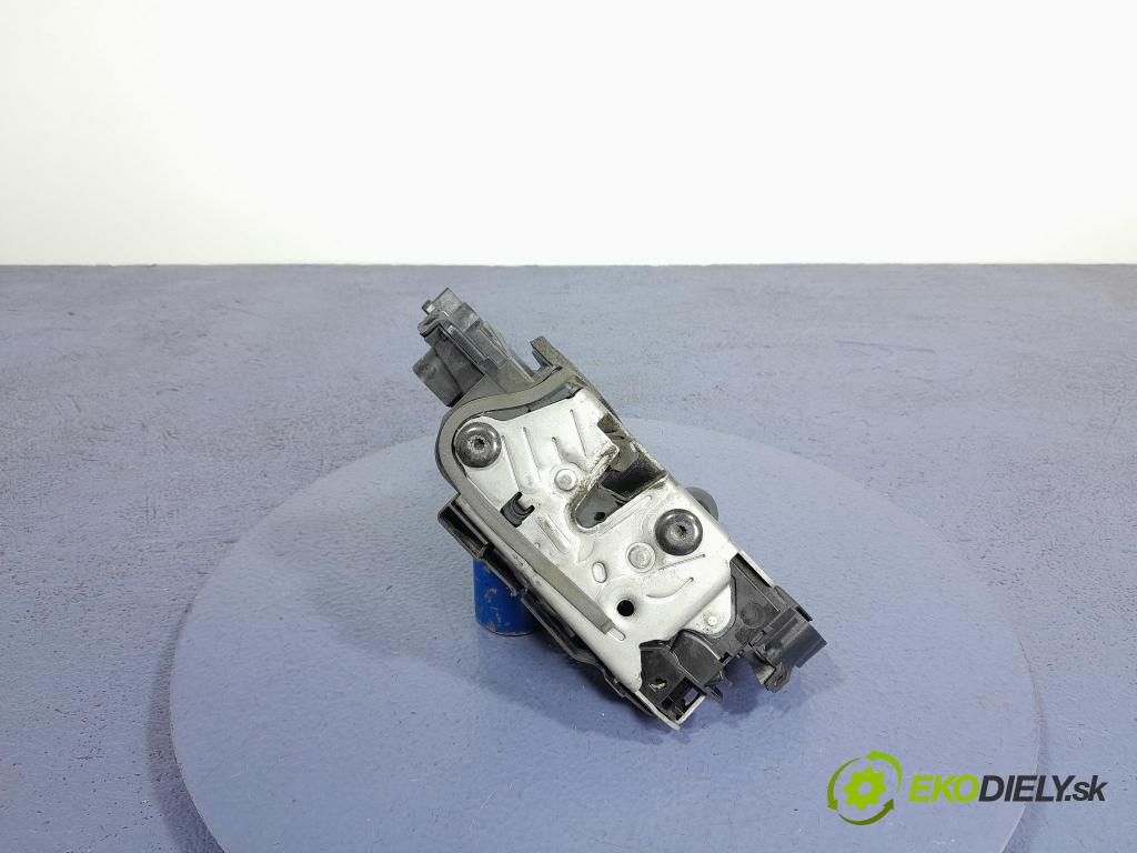 Skoda Fabia 2022 zámok dvere Predné Vľavo: 5TB837015E