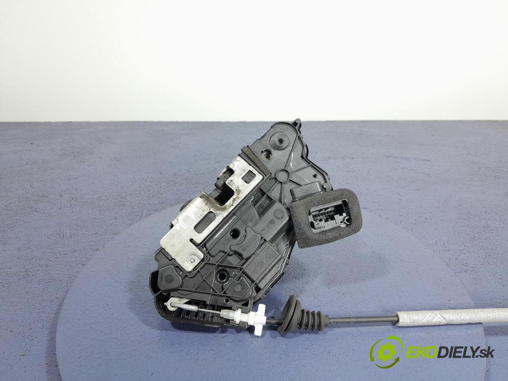 Skoda Fabia 2022 zámok dvere Predné Vľavo: 5TB837015E