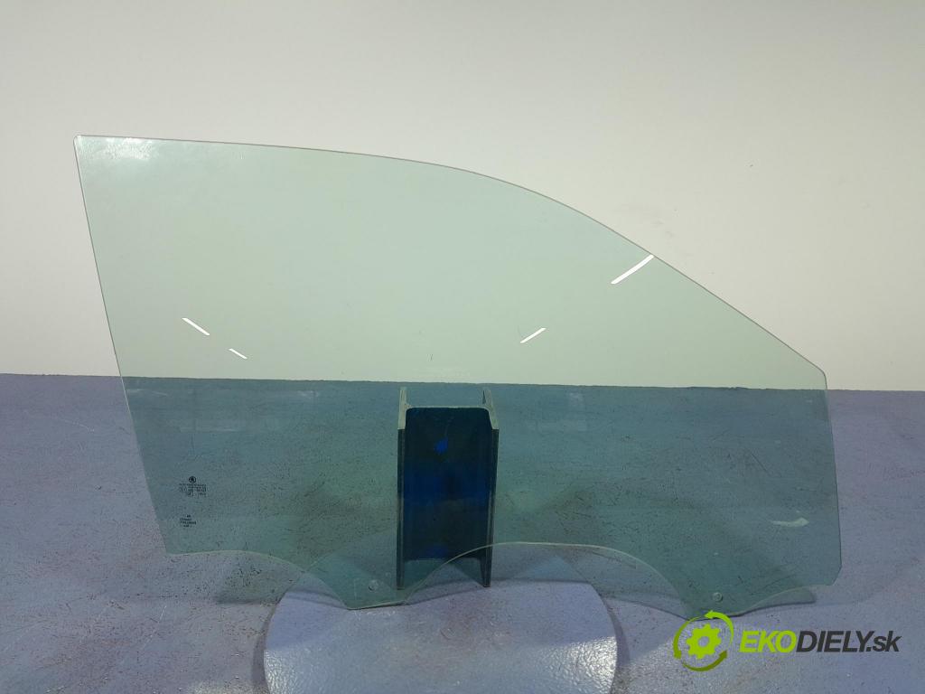 Skoda Fabia 2022 sklo dvere Predné Prava: 6V0845202C