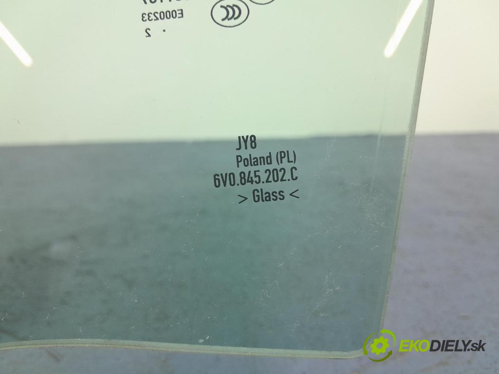 Skoda Fabia 2022 sklo dvere Predné Prava: 6V0845202C