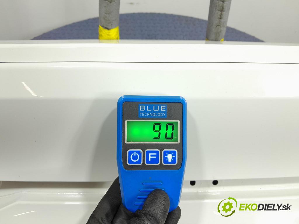 Bmw Seria 2 2020 zadna dveře kufra: kufra: