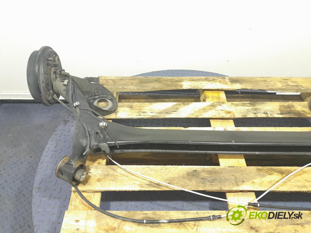 Skoda Fabia 2022 výstuha Pozastavenia: zad