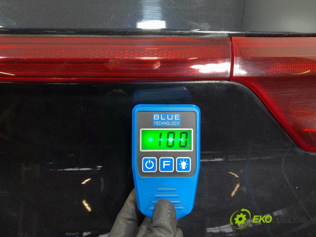 Kia Sportage 2020 zadna dveře kufra: kufra: