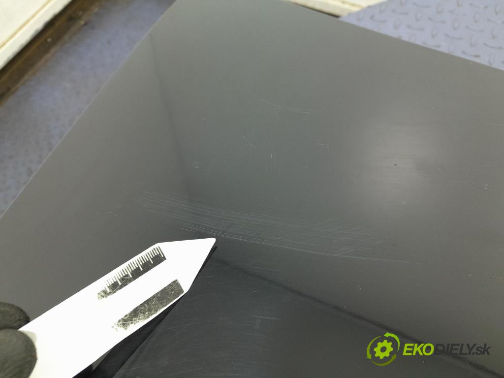 Audi A6 2006 zadna dveře kufra: kufra: