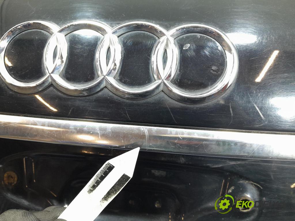 Audi A6 2006 zadna dveře kufra: kufra: