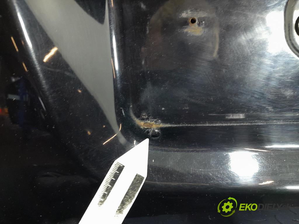 Audi A6 2006 zadna dveře kufra: kufra: