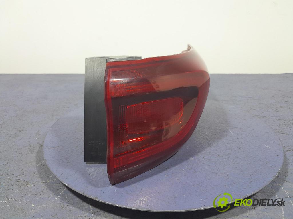 Kia Sportage 2020 svetlo / reflektor zad Prava: Vonkajsia: 92402-F1500