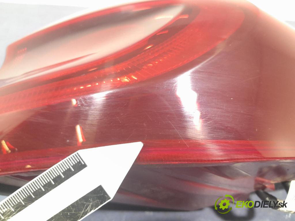 Kia Sportage 2020 svetlo / reflektor zad Prava: Vonkajsia: 92402-F1500