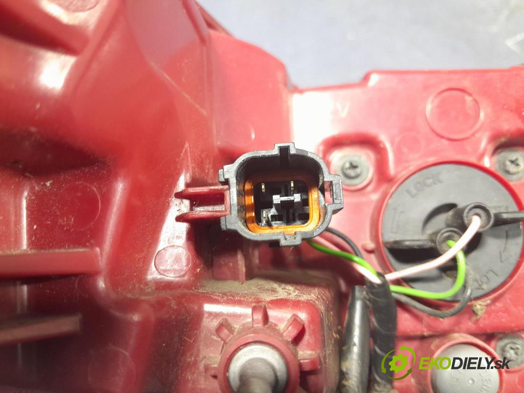 Kia Sportage 2020 svetlo / reflektor zad Prava: Vonkajsia: 92402-F1500