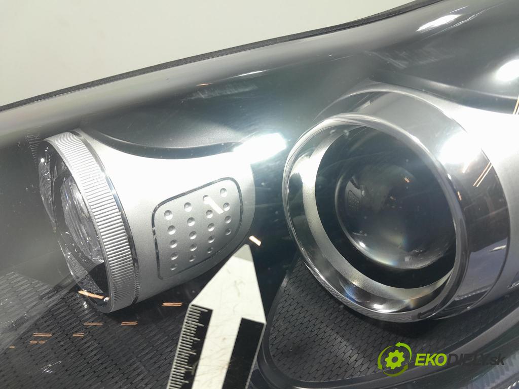 Kia Sportage 2020 Reflektor: Vľavo: 92101-F1011