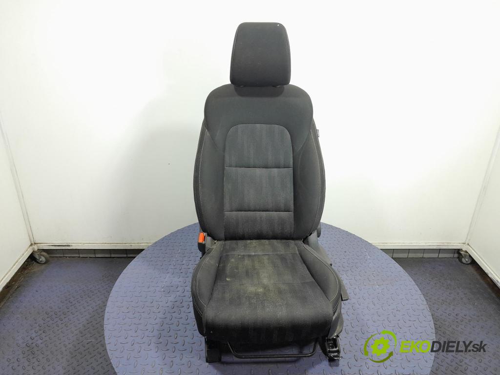 Kia Sportage 2020 Sedačka Ovládače: