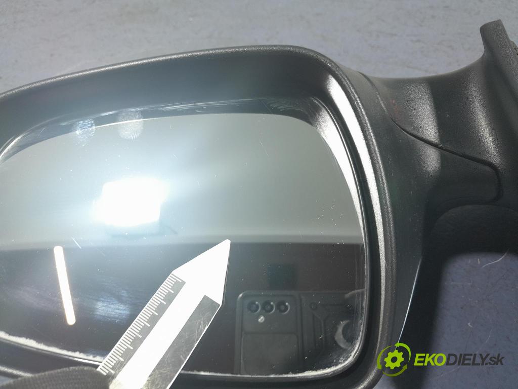 Hyundai I30 2012 zrkadlo pravé