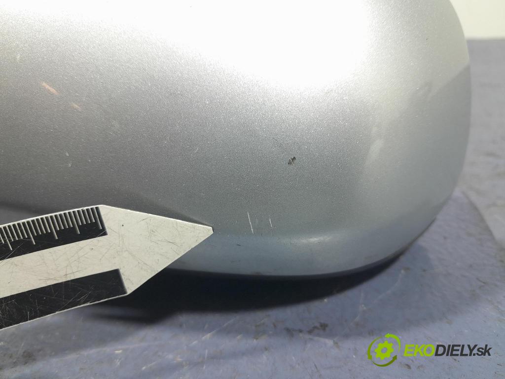 Audi A4 2007 zrkadlo Vľavo: