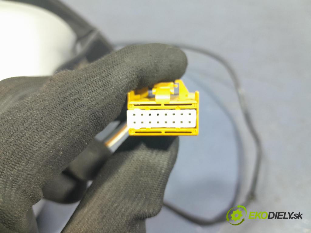 Audi A4 2007 zrkadlo pravé 