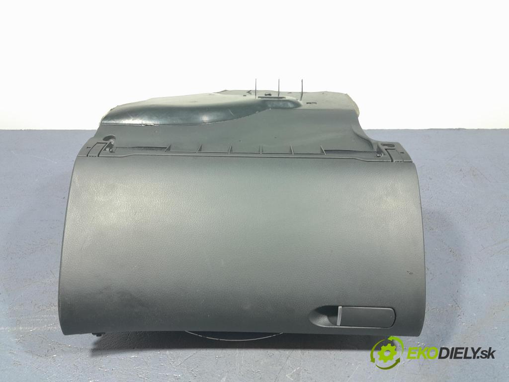 Audi A4 2007 kastlík 8E1857035C