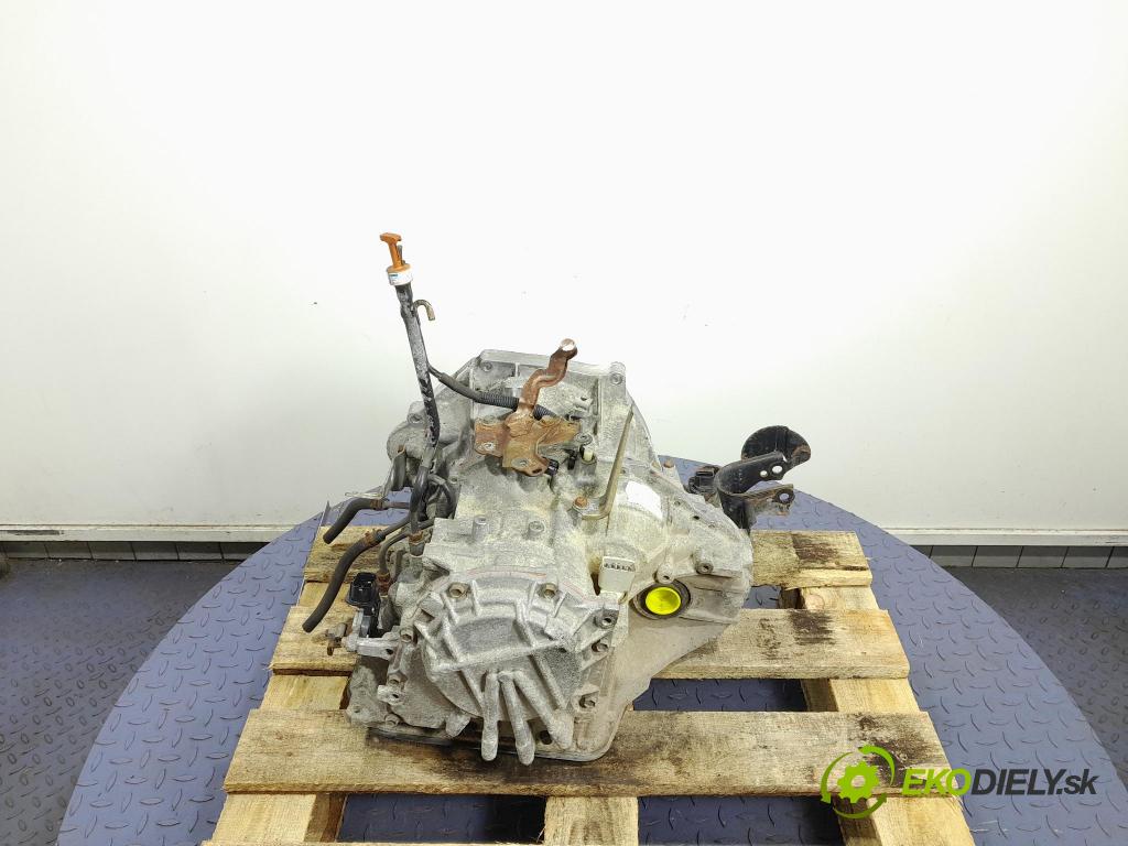 Toyota Yaris verso 2003 převodovka Ozubené kola: Automatický