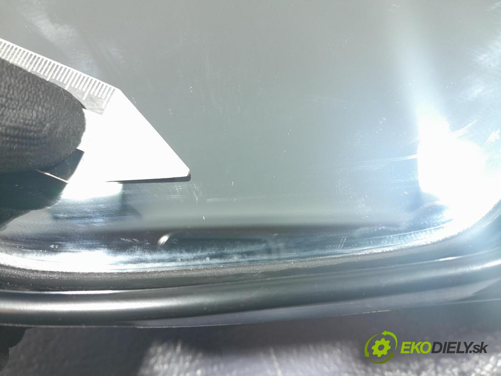 Toyota Yaris verso 2003 zrkadlo Vľavo: