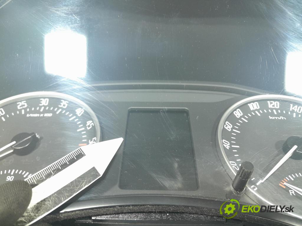 Skoda Octavia 2011 Přístrojová deska 1Z0920803M