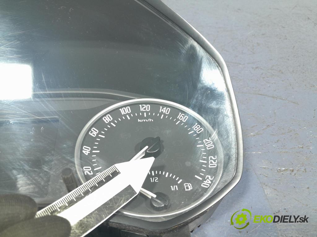 Skoda Octavia 2011 Přístrojová deska 1Z0920803M