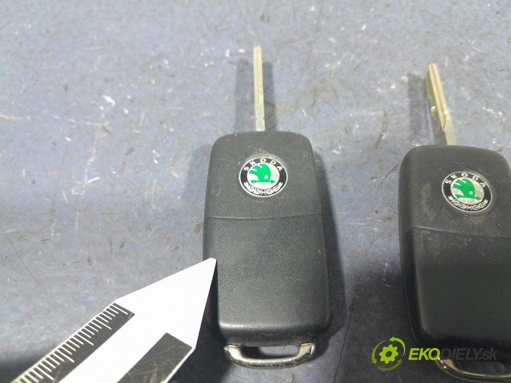 Skoda Octavia 2011 Spínač zapalování. 1K0905851B