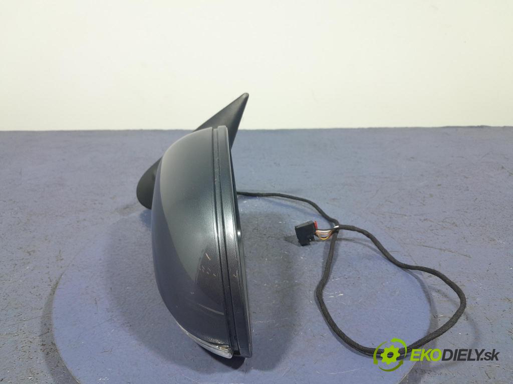 Skoda Octavia 2011 zpětné zrcátko Vlevo, odjet: