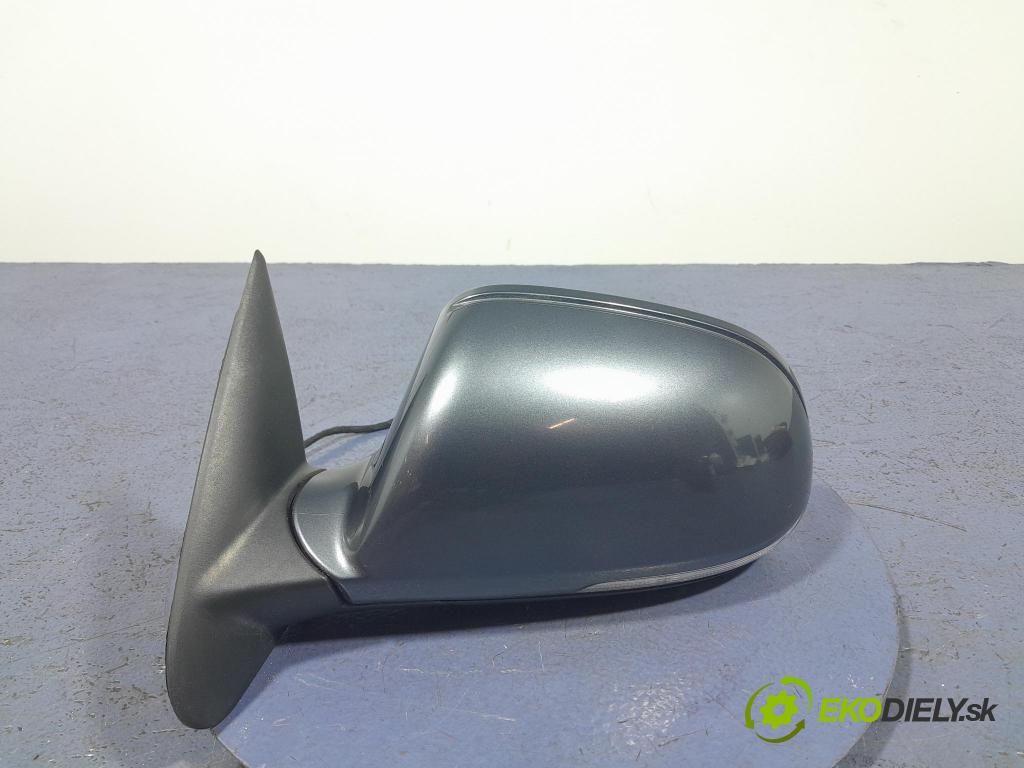 Skoda Octavia 2011 zpětné zrcátko Vlevo, odjet: