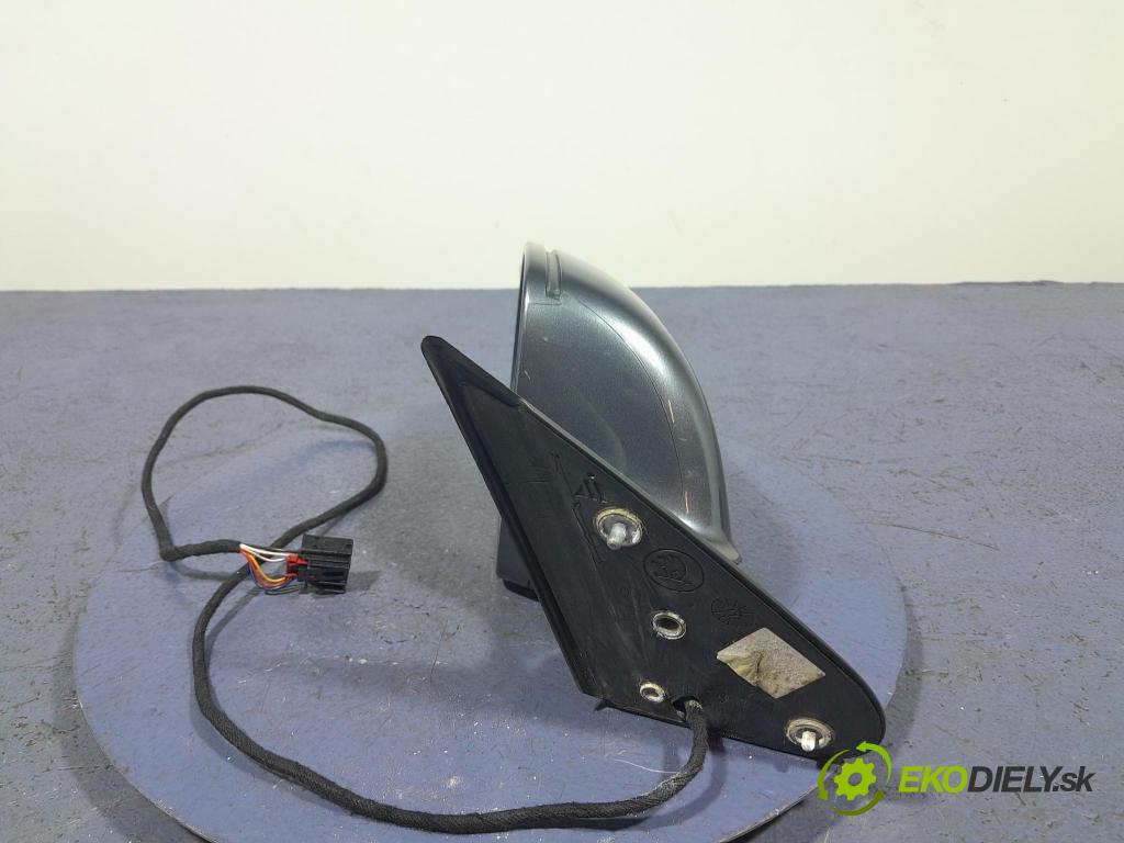 Skoda Octavia 2011 zpětné zrcátko Vlevo, odjet: