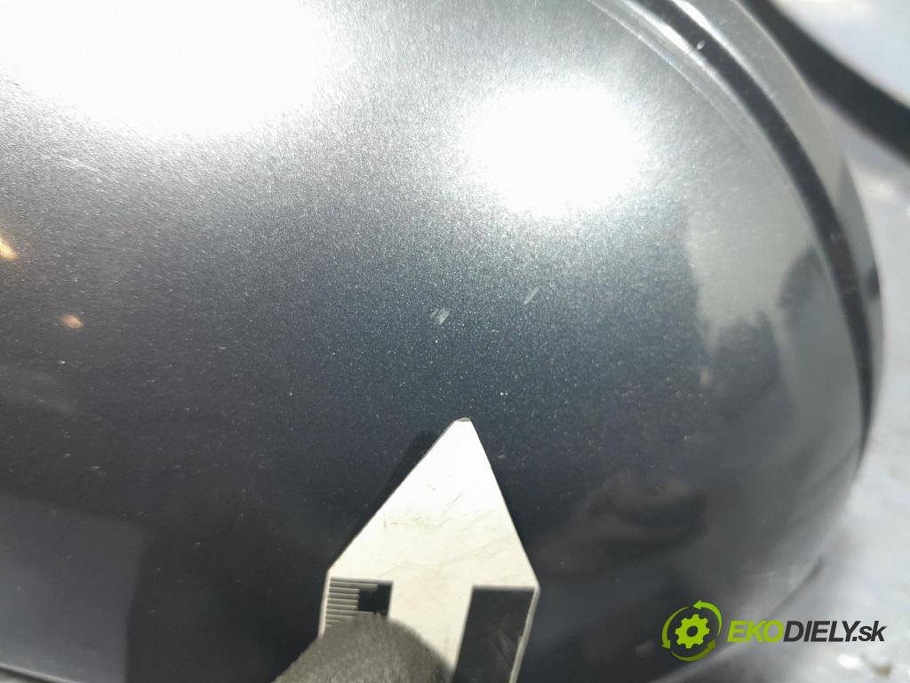 Skoda Octavia 2011 zpětné zrcátko Vlevo, odjet: