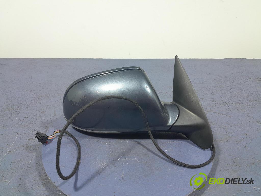 Skoda Octavia 2011 zpětné zrcátko prave