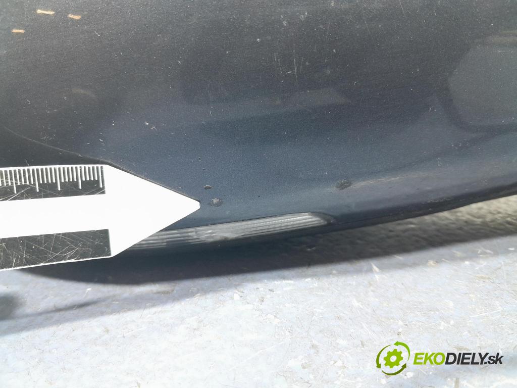 Skoda Octavia 2011 zpětné zrcátko prave