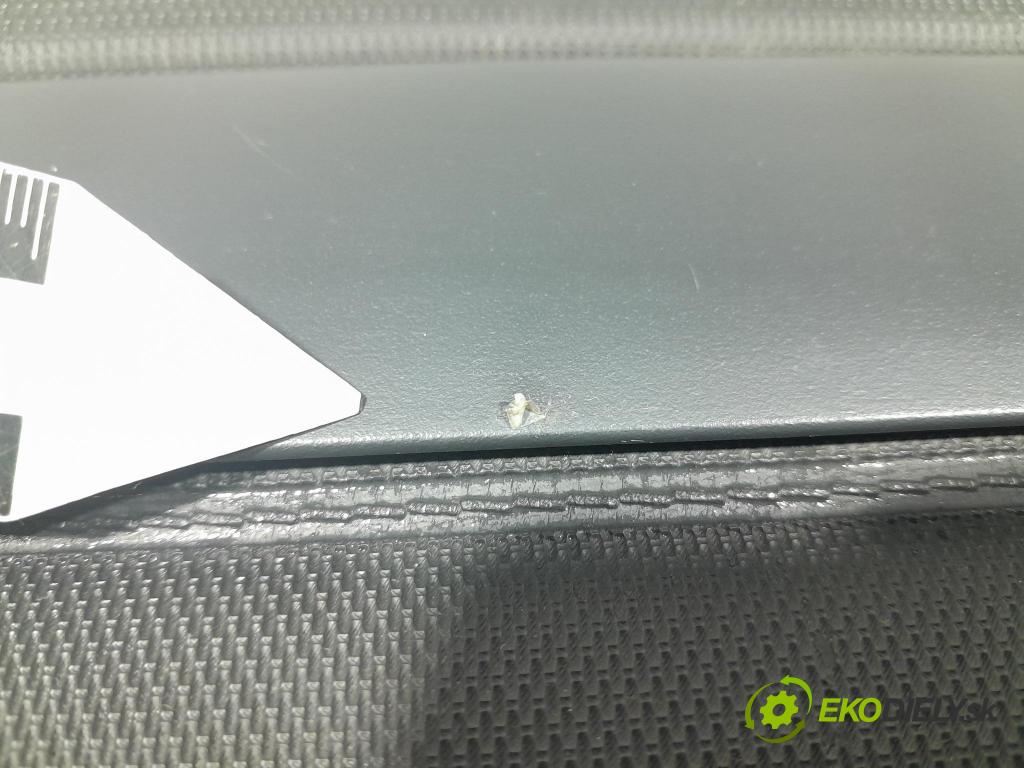 Skoda Octavia 2011 roleta 1Z9867871G