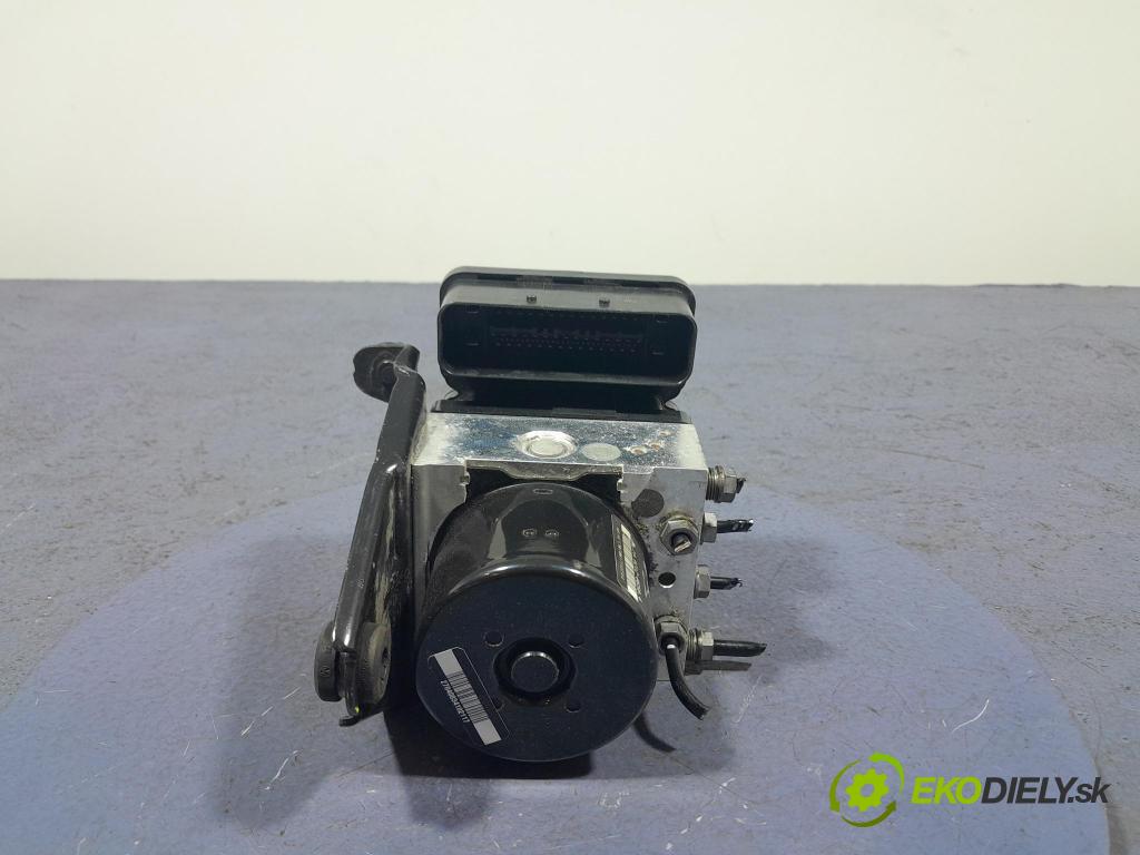 Skoda Octavia 2011 čerpadlo ABS x 1K0614517CN