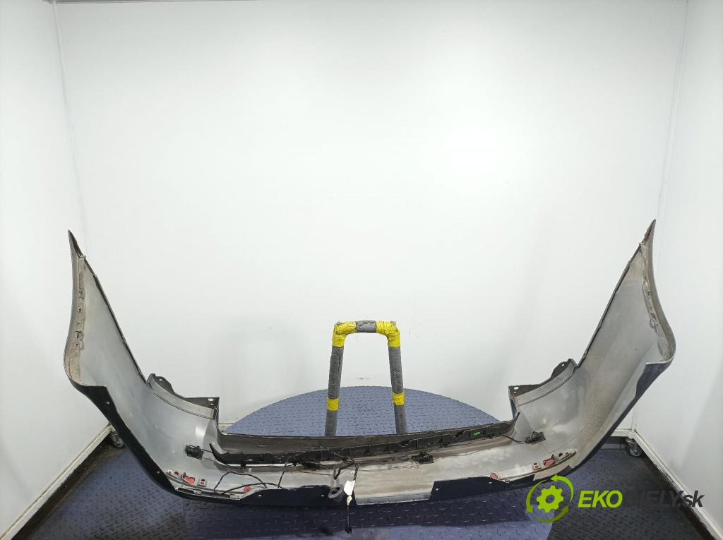 Skoda Octavia 2011 nárazník zad