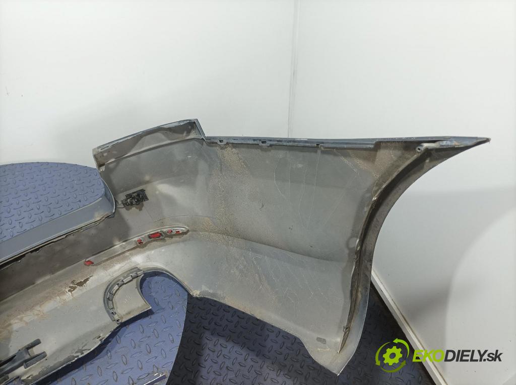 Skoda Octavia 2011 nárazník zad