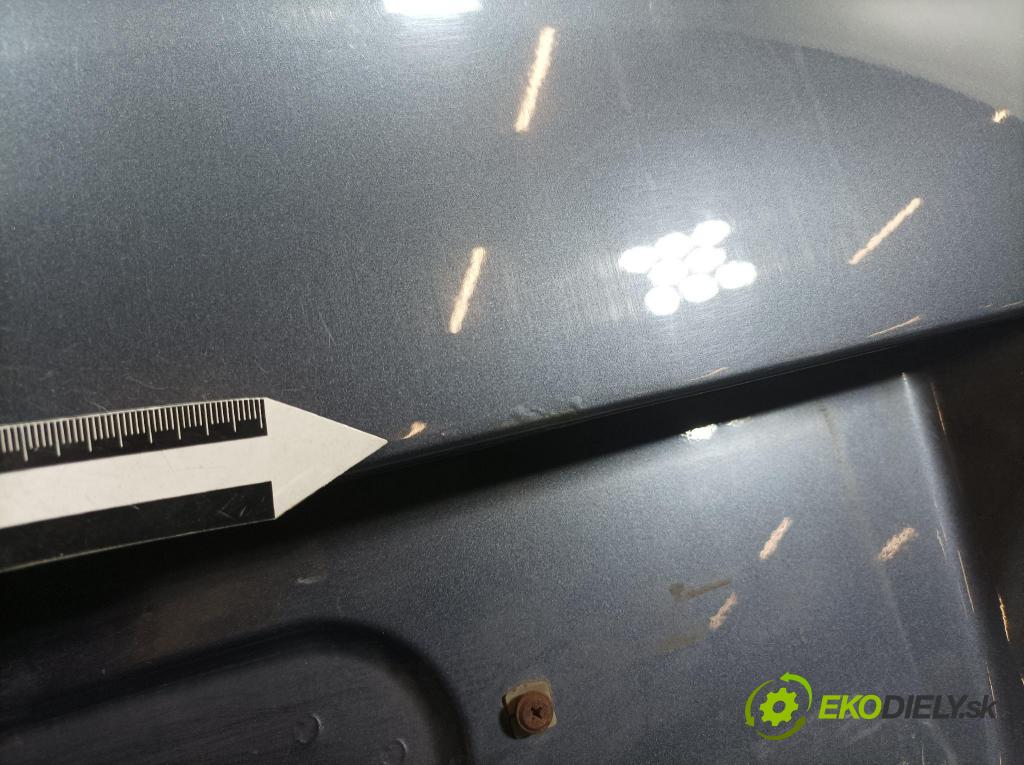 Skoda Octavia 2011 zadna dveře kufra: kufra: