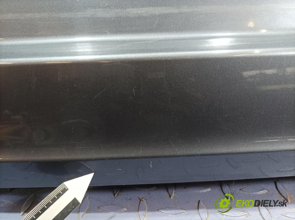 Skoda Octavia 2011 zadna dveře kufra: kufra: